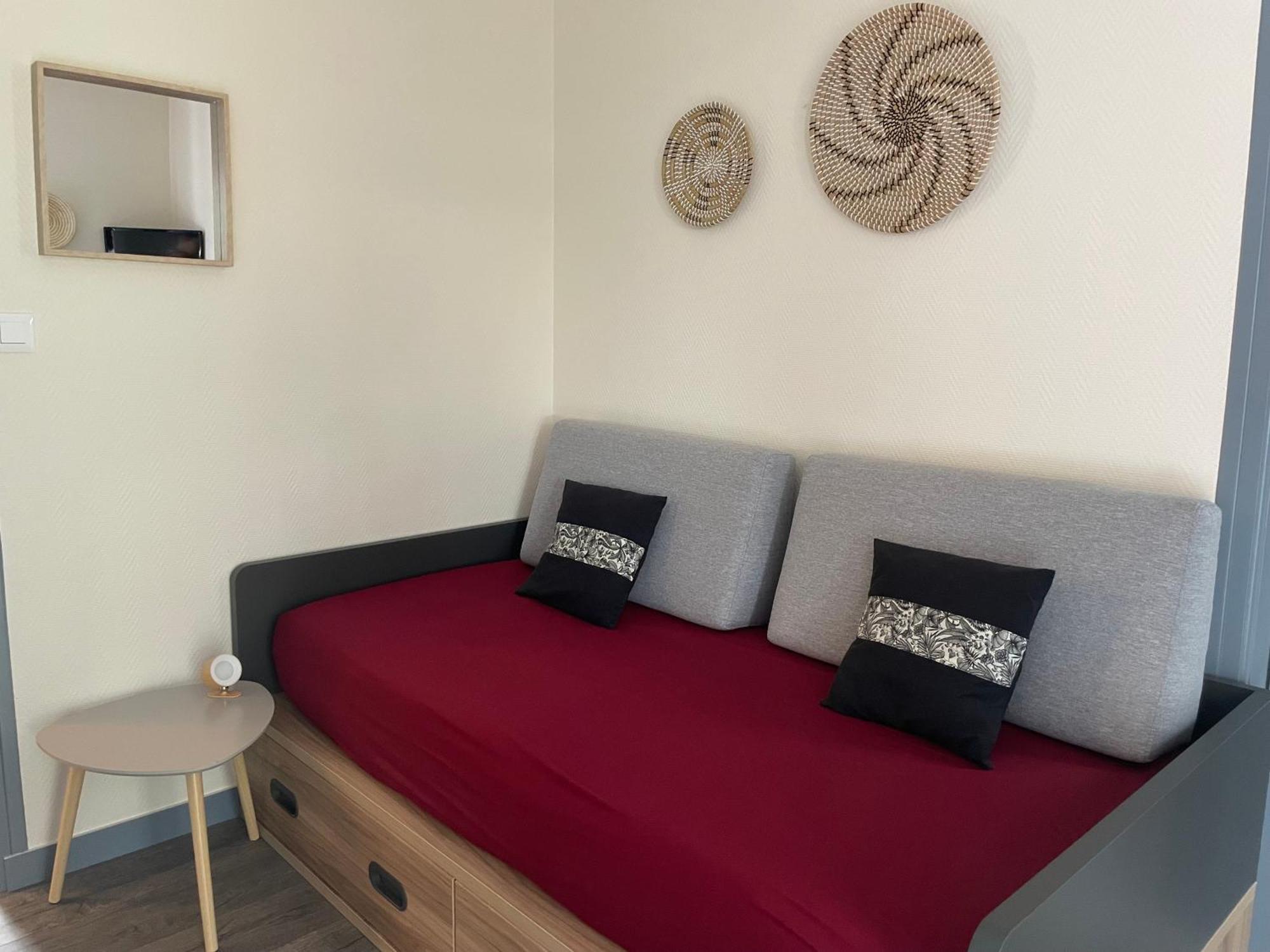 Aux Tamaris Hotel